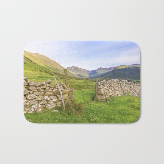 Ben Nevis Mountain Range Bath Mat