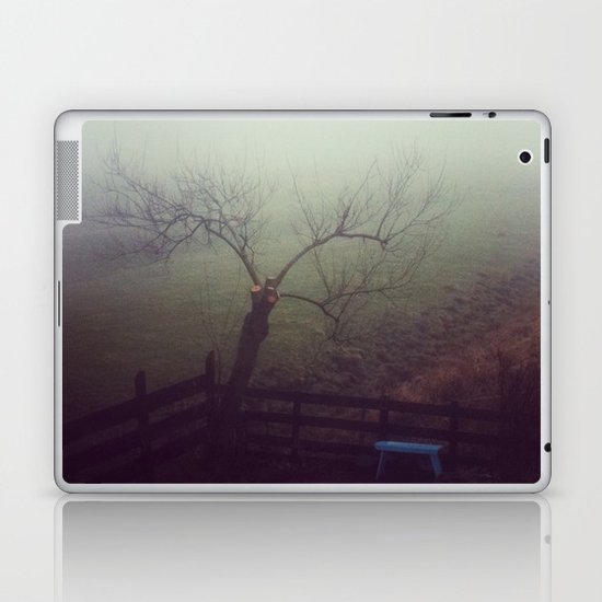 Thetree Laptop & iPad Skin