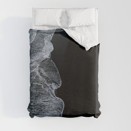 Waves on a black sand beach in iceland - minimalist Landscape Photography Duvet Cover