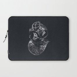 Macaque Diver Laptop Sleeve