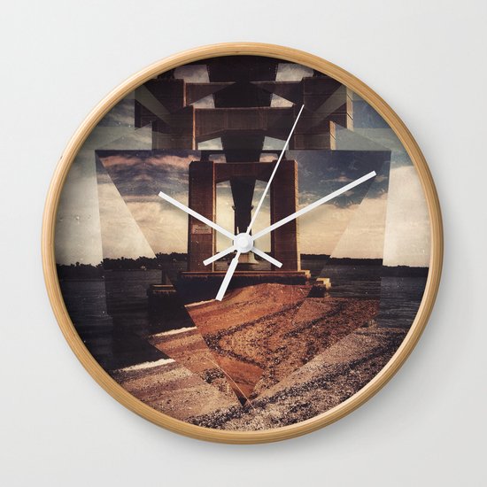 mnt hpe Wall Clock
