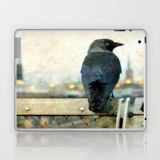 City bird Laptop & iPad Skin