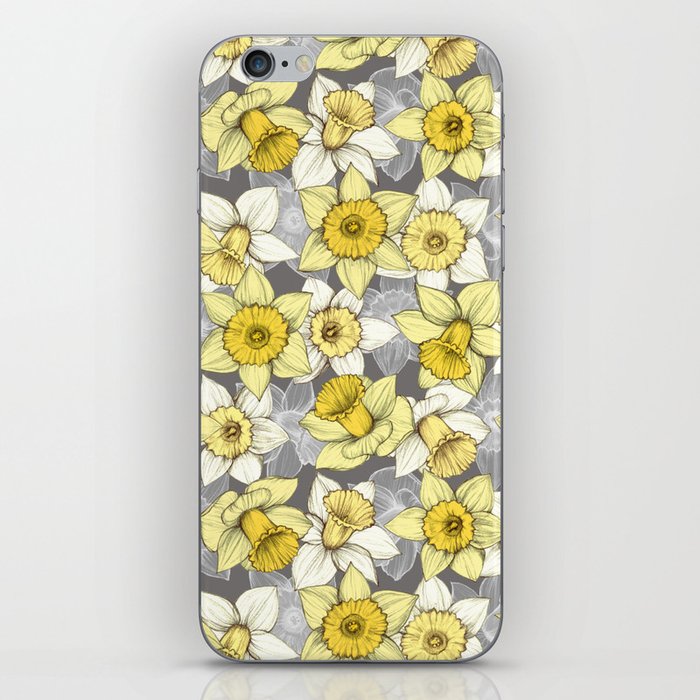 Daffodil Daze - yellow & grey daffodil illustration pattern iPhone Skin
