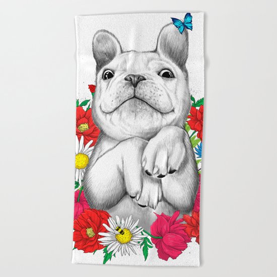 dog in flowers Beach Towel