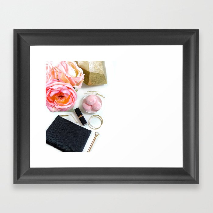 Hues of Design - 1031 Framed Art Print