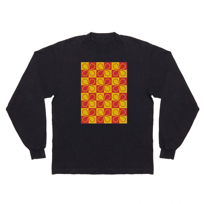 Bearberry Checkerboard (Red) Long Sleeve T Shirt