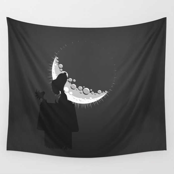 Looking the moon Wall Tapestry
