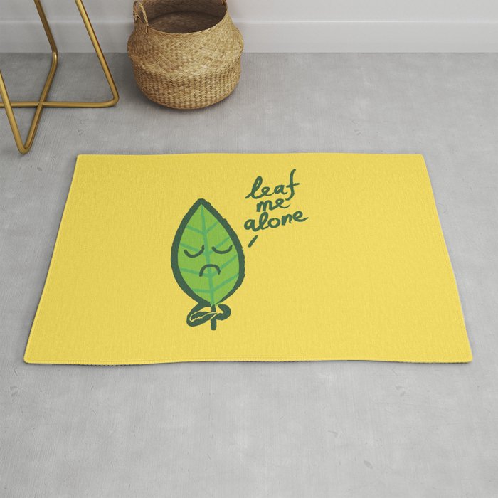 The introvert leaf Rug