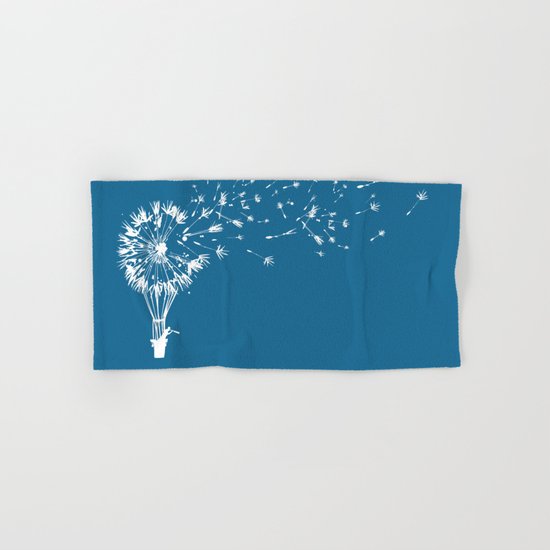 Going where the wind blows Hand & Bath Towel