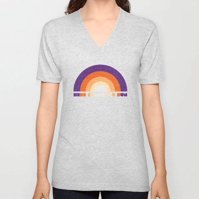 Here comes the sun // violet and orange gradient 70s inspirational groovy geometric suns V Neck T Shirt