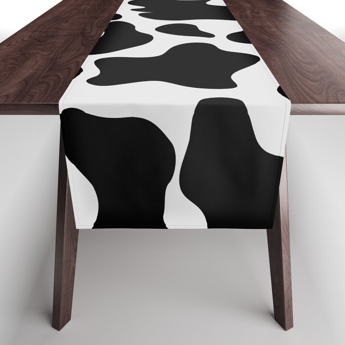 Aesthetic Cow Print Pattern - Black and White Table Runner