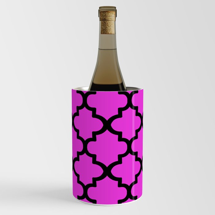 Quatrefoil Pattern In Black Outline On Purple Pink Wine Chiller
