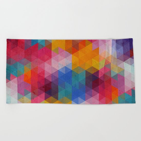 Geometric Color Dynamics Beach Towel