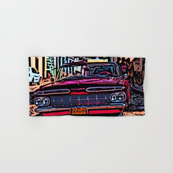 Old american car in Trinidad, Kuba Hand & Bath Towel