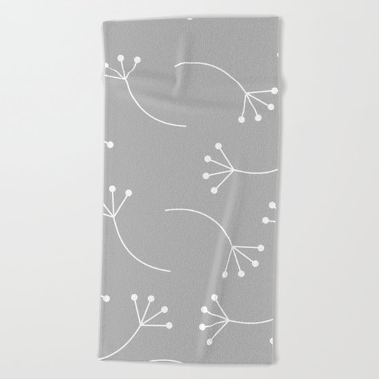 CUTE FLOWER PATTERN - GRAY Beach Towel