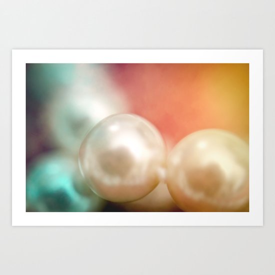 Pearl Delight Art Print