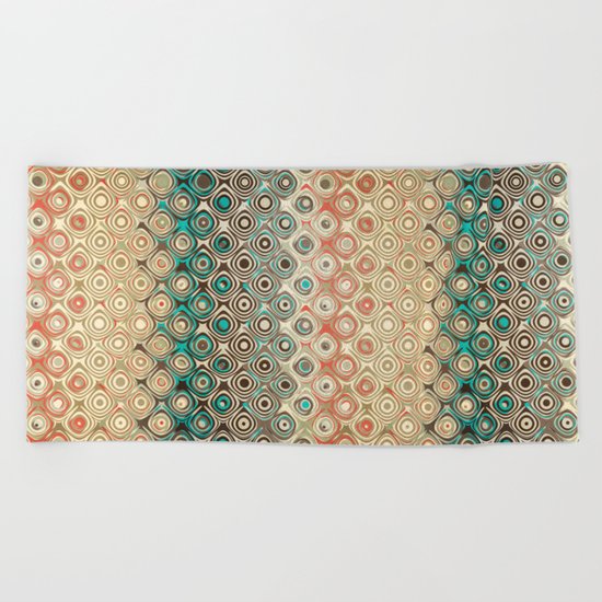 Retro Circles Pattern Beach Towel