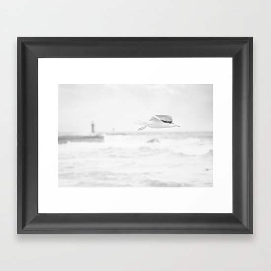 sea - flight Framed Art Print