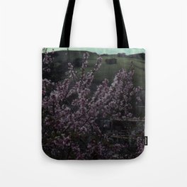 Plum blossoms Tote Bag