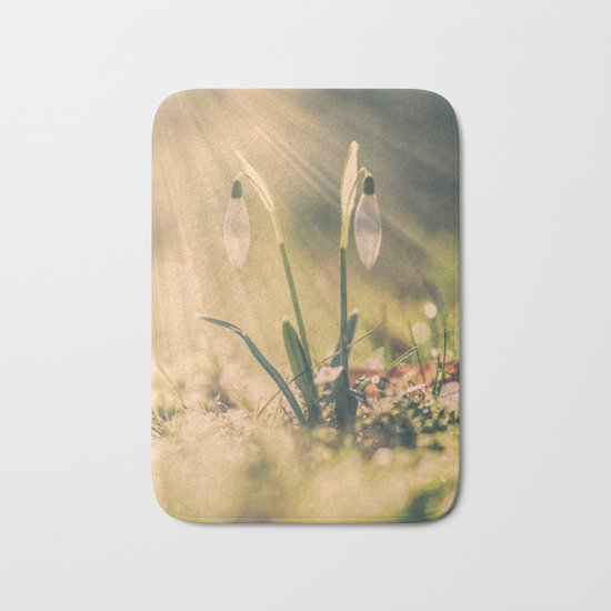 Shining snowdrop - Flower Sun Light Spring Bath Mat