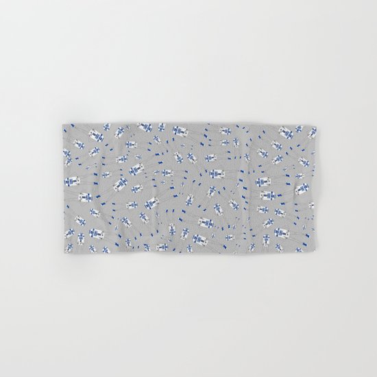 Girl R2-D2 Pattern Hand & Bath Towel