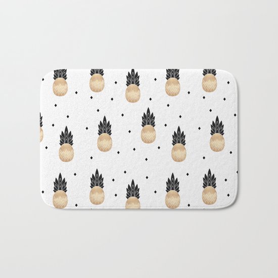Golden Pineapple Pattern Bath Mat