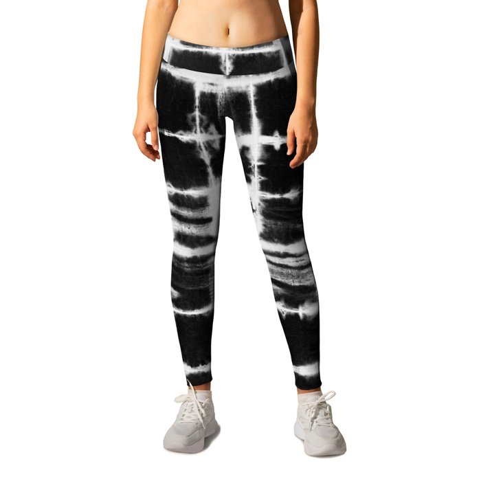 Black and white squares with white lines grunge pattern Leggings