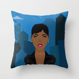 pretty in the city Throw Pillow