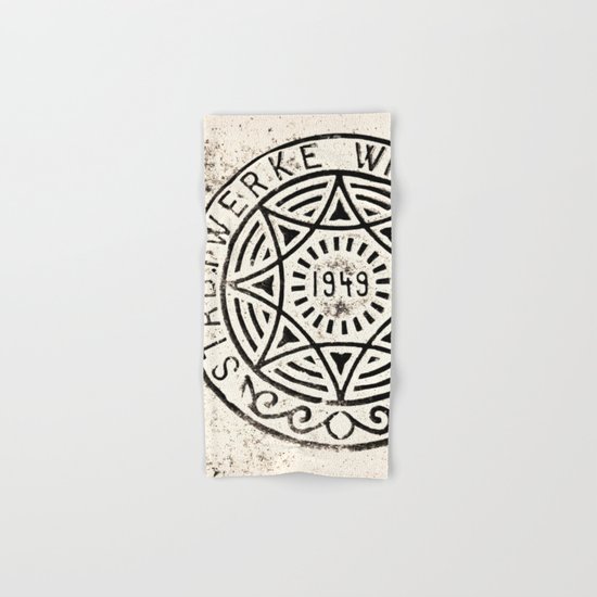 Manhole Cover Hand & Bath Towel