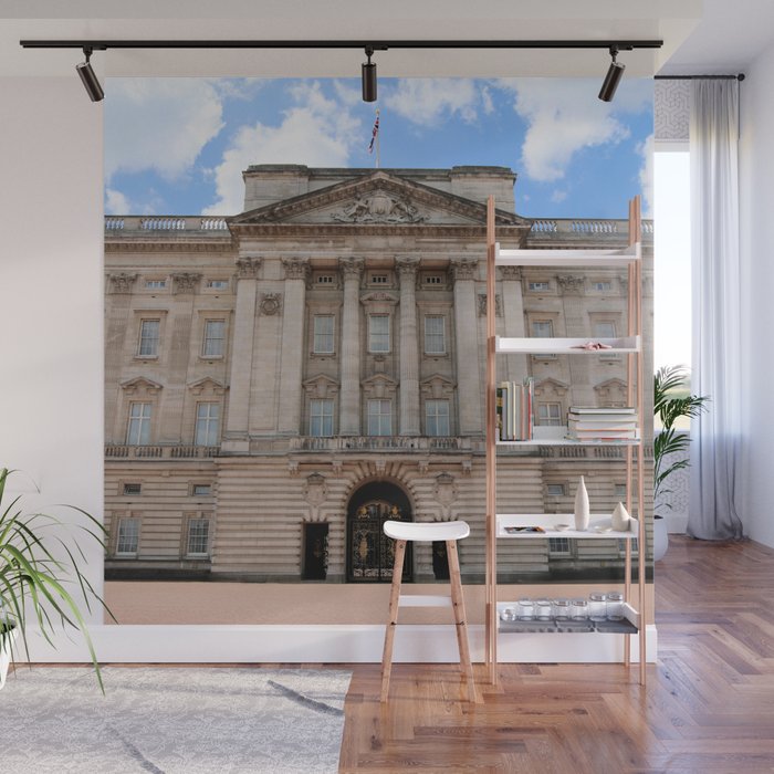 Buckingham Palace Front Wall Mural