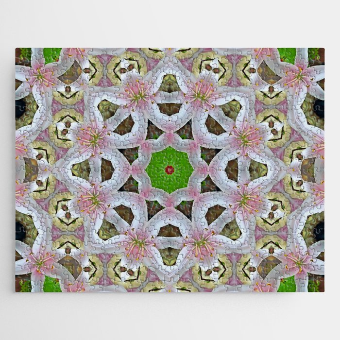 KALEIDOSCOPE LILY ELODIE SINGLE FLOWER PINK/WHITE Jigsaw Puzzle