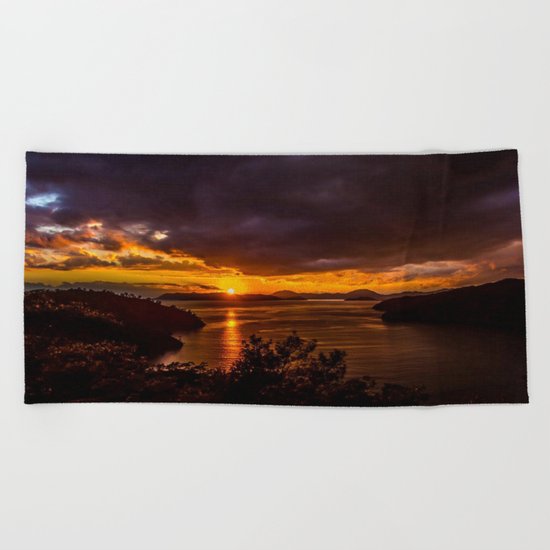 black sun Beach Towel