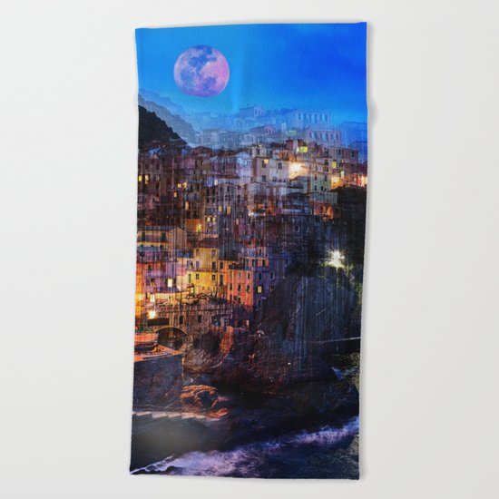 Dream Holidays Beach Towel