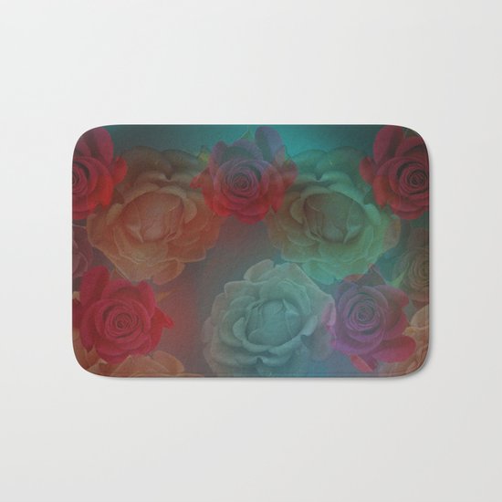 A wreath of roses Bath Mat