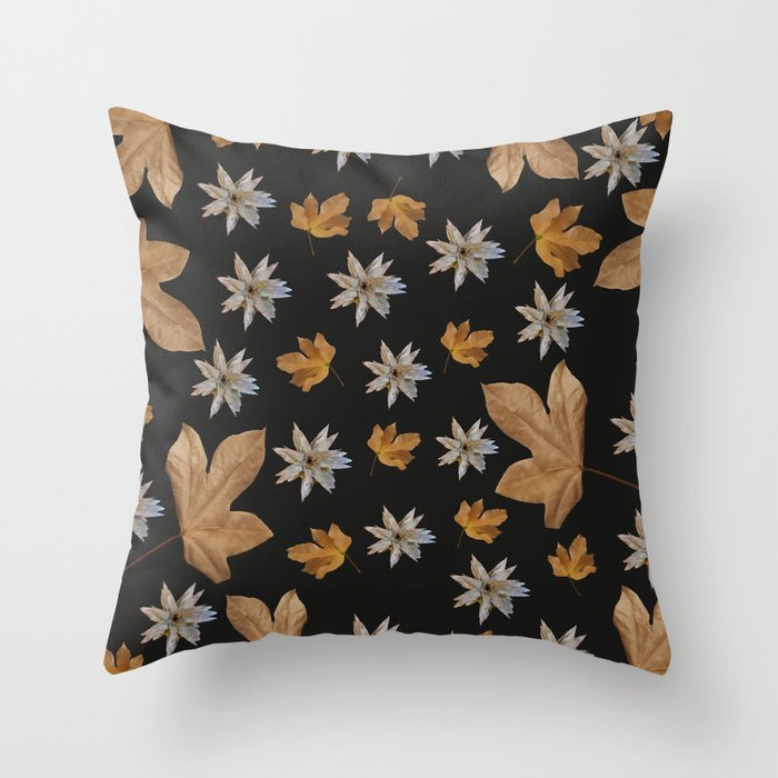 Exotic leaves pattern 6 Throw Pillow