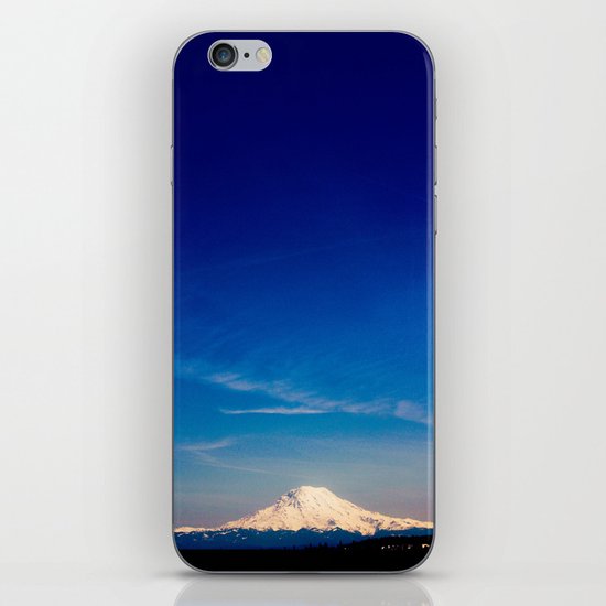 Mt. Rainier . ii iPhone & iPod Skin