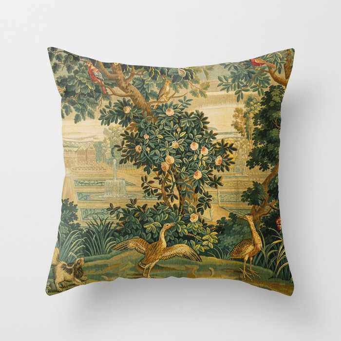Tapestry accent 2025 pillows