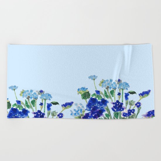 blue flower Beach Towel