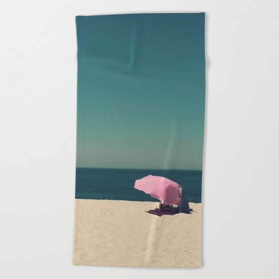 summer love Beach Towel