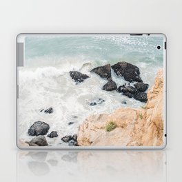 Malibu Coast - Rocks and Cliff at the Pacific Ocean - Waves Nature Photo Laptop Skin