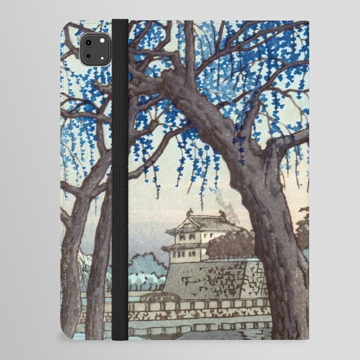 Kawase Hasui - Spring Evening at the Otemon Gate (Otemon no haru no yugure) iPad Folio Case