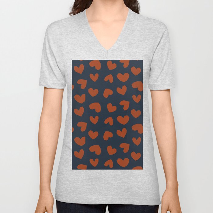 Geometric Hearts pattern navy V Neck T Shirt