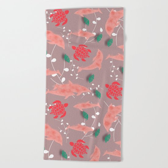 Dolphin old pink Beach Towel