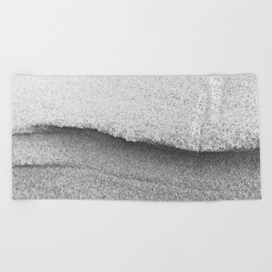 CURVE Beach Towel