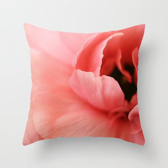 La Fleur Throw Pillow