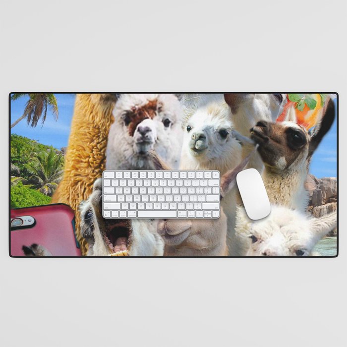 Funny Llama Selfie, Llamas Group Photo Desk Mat