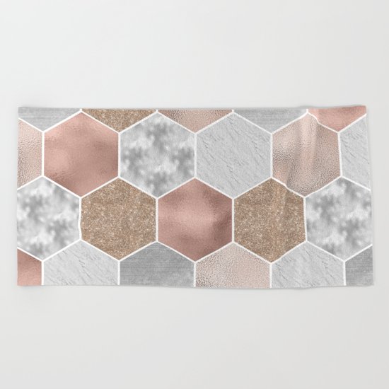 Gentle rose gold and marble hexagons Beach Towel