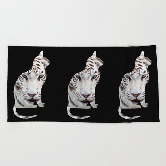 BIG AND SMALL CAT Beach Towel