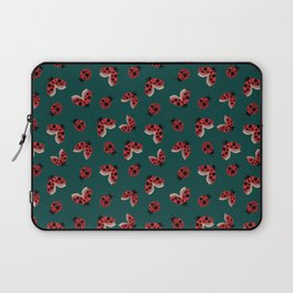 Seamless pattern with the image of flying and crawling ladybugs on a green background for printing on fabric and other surfaces Laptop Sleeve