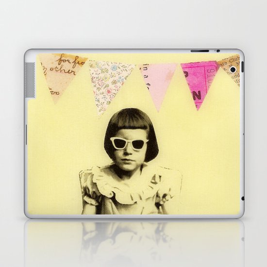 "Partially Amused" Laptop & iPad Skin